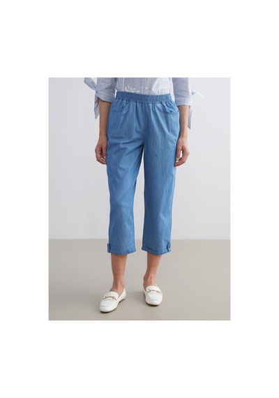 LC Waikiki Alıta Cıty Farkıyla Lcw Grace Mavi Denim Düz Standart & Regular Kadın Kapri Mavi - 928166536 Mavi LC Waikiki Alıta Cıty Farkıyla Lcw Grace Mavi Denim Düz Standart & Regular Kadın Kapri Mavi - 928166536 Mavi
