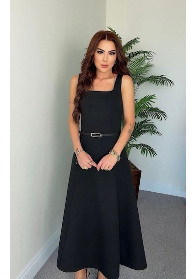 Veraura Lifestyle Kadın Askılı Kare Yakalı Kemersiz A Şeklinde Gelen Uzun Ithal Krep Elbise Siyah