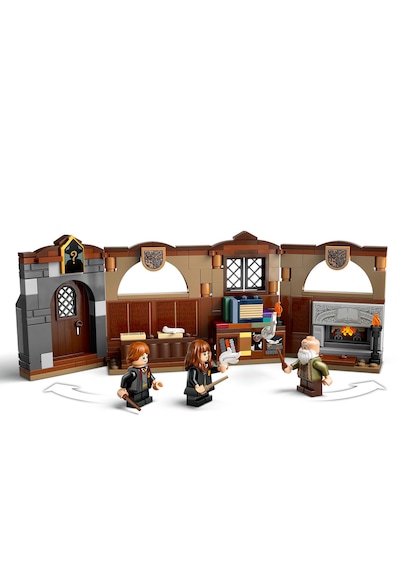 LEGO® Harry Potter™ Hogwarts™ Şatosu: Tılsım Dersi 76442 - 8 Yaş ve Üzeri Koleksiyonluk Oyuncak Yapım Seti (204 Parça)