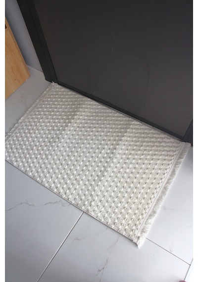 Kaymaz Taban Yumuşak Yüzey Saçaklı Paspas 60 X 90 Ebat Beyaz