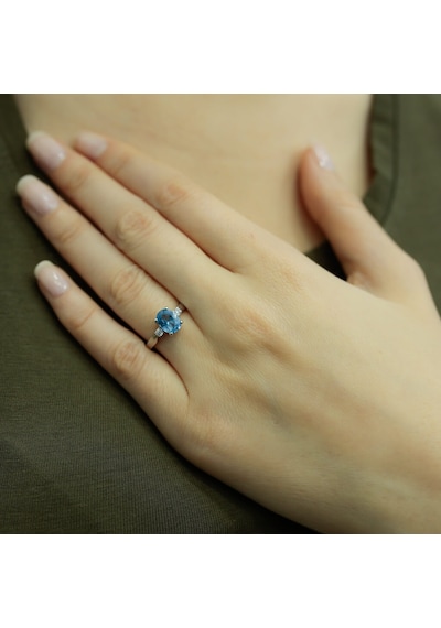 Lova Pırlantalı Oval Blue Topaz Yüzük - 1020228