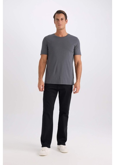 DeFacto Slim Fit Dar Kesim Bisiklet Yaka Modal Karışımlı Pamuklu Basic Düz Kısa Kollu Tişört M6606AZ25SPAR31 DeFacto Slim Fit Dar Kesim Bisiklet Yaka Modal Karışımlı Pamuklu Basic Düz Kısa Kollu Tişört M6606AZ25SPAR31