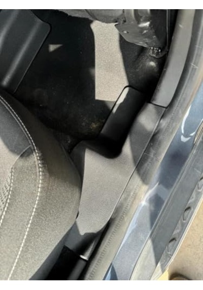 Dacia Duster İle Uyumlu  Halı Koruma Kapağı Kapı Eşiği Plastiği 2018 Ve Üstü