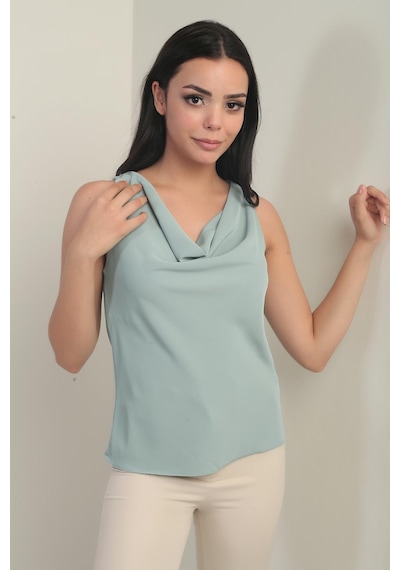By Saygı Kadın Degaje Yaka Kolsuz Krep Saten Bluz-41065 Mint By Saygı Kadın Degaje Yaka Kolsuz Krep Saten Bluz-41065 Mint