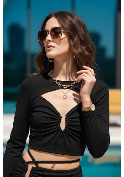 Fashion Cocktail Toka Aksesuarlı Uzun Kol Crop Yırtmaçlı Beli Bağlama Midi Etek Takım Siyah Siyah Fashion Cocktail Toka Aksesuarlı Uzun Kol Crop Yırtmaçlı Beli Bağlama Midi Etek Takım Siyah Siyah