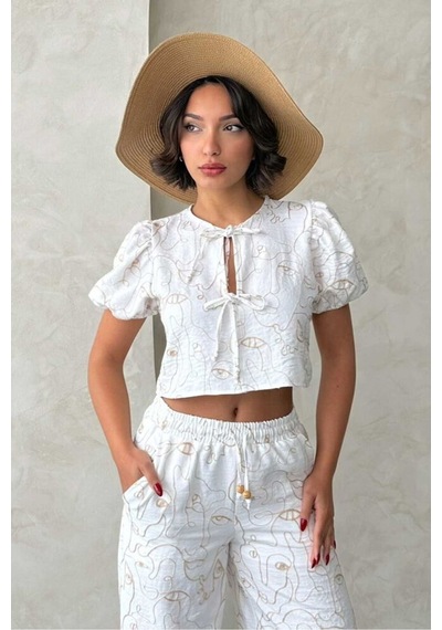 Verymoda Nakışlı Önden Baglamalı Bluz D2790 Krem