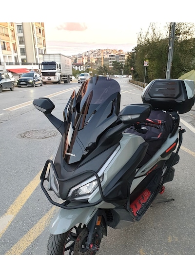 Motocam Honda Forza 250 Ön Cam 2021-2026 Model 47cm Siyah Renkli 4mm İade Yoktur