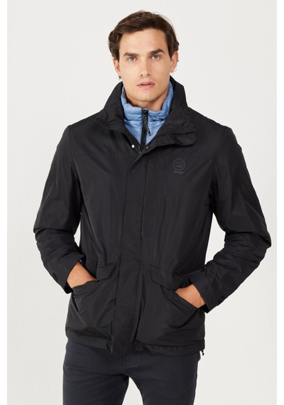 Wrangler All Terrain Gear Relaxed Fit Geniş Kesim Dik Yaka Çift Kullanımı Siyah Mavi Parka W232281001 Mavi - Siyah