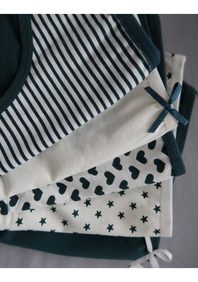 Alya Underwear Kız Çocuk Kalpli Dokuma Lastik Pamuklu Kumaş Slip Külot 5'li Paket 5 Adet Beyaz Multicolor-x23