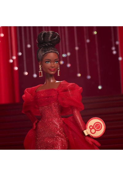 Barbie Mattel'in Özel 80. Doğum Günü Barbie Doll Simli Kırmızı Tül Elbise, Şeffaf Küpeli Ve Eldivenli İkonik Koleksiyon Bebek, Kahverengi, Jbj18 Esmer Barbie Mattel'in Özel 80. Doğum Günü Barbie Doll Simli Kırmızı Tül Elbise, Şeffaf Küpeli Ve Eldivenli İkonik Koleksiyon Bebek, Kahverengi, Jbj18 Esmer