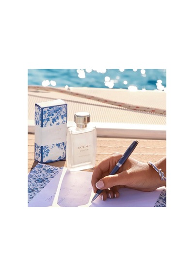 Eclat Femme Weekend Riviera Edt Çiçeksi Kadın Parfümü Çiçeksi