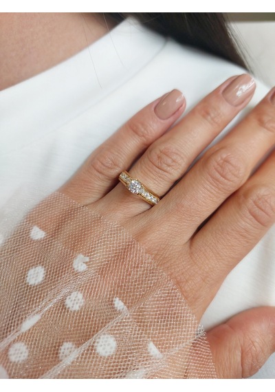 14 Ayar Sarı Altın Yarım Tur Alyans Ve Tek Taş Birleşik Yüzük Altın