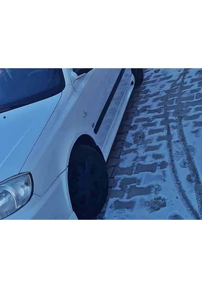 Hyundai Accent Admira Delikli Marşpiyel - Boyasız Fiberglass