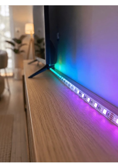 Lb 5050 Smd Rgb Led Şerit 5 Metre Kumandalı Renkli Tv Oda Masa Arkası Dekoratif Aydınlatma Seti
