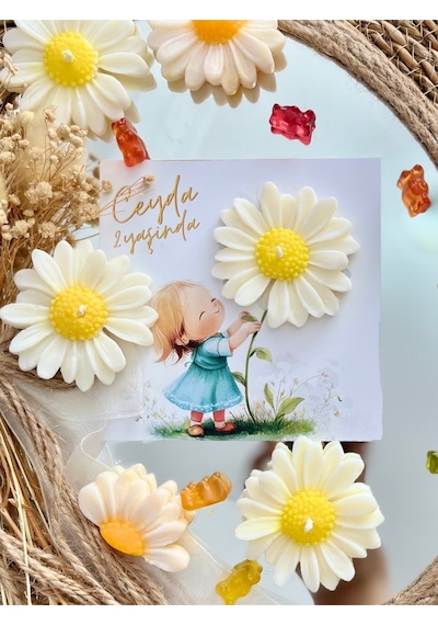 Bernami Mumluk Şamdanpinterest 20 Adet Özel Tasarlanmış Kart Ve Papatya Mum. Doğum Günü, Baby Shower, Bebek Doğum Hediyelik Diğer