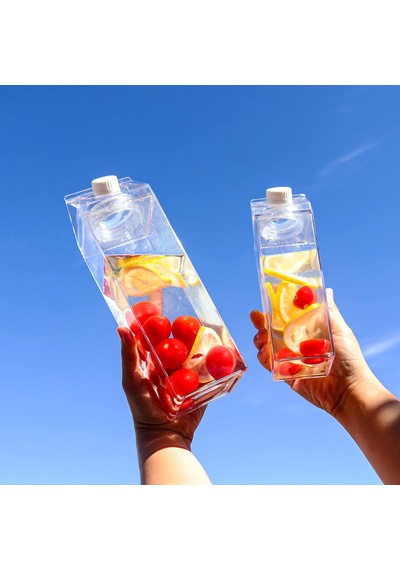 Süt Kutu Tasarımlı Su Kahve Içecek Şişesi Cam Değildir Kahve Ve Sunum Bardağı Ve Matarası 500-600ml Çok Renkli