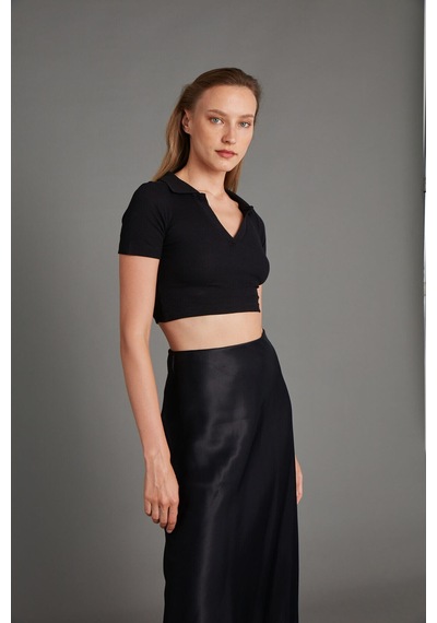 Park Karon Kadın Siyah Polo Yaka Basic Crop Body Siyah