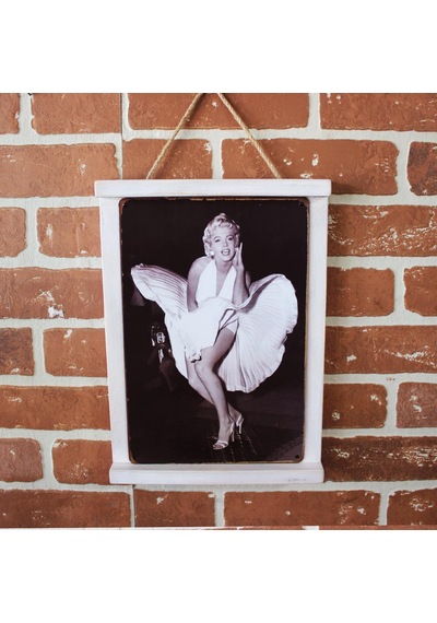 Rustik Ahşap Çerçeveli Vintage Metal Pano M. Monroe Dress 20x30