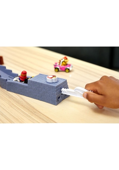 Hot Wheels Mario Kart Çılgın Yaratıklar Oyun Seti Gcp26-Gnm23