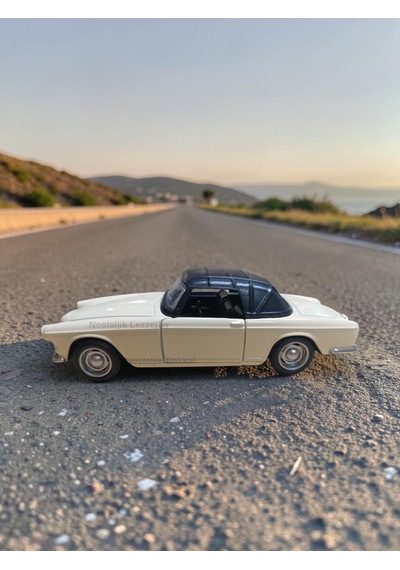 1959 Bmw 503 Beyaz Nostaljik Metal Çek Bırak Model Araba Kapılar Açılır 1/36 Ölçek Çok Renkli