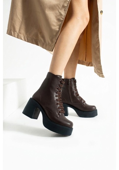Dabab Shoes Melvıan Kadın Acı Kahve Cilt Bağcıklı Fermuarlı İçi Kürklü 8 Cm Kalın Topuklu 3 Cm Platform Bot Bootie Kahverengi Dabab Shoes Melvıan Kadın Acı Kahve Cilt Bağcıklı Fermuarlı İçi Kürklü 8 Cm Kalın Topuklu 3 Cm Platform Bot Bootie Kahverengi
