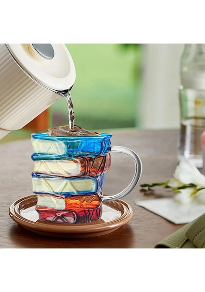Kitap Tasarımlı Kupa Bardak - 350 Ml Kapasite - El Çizimi Özel Tasarım - Dayanıklı Cam Beyaz