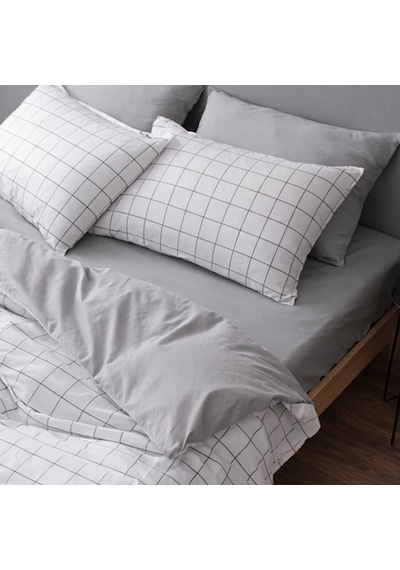 Çift Kişilik Nevresim Takımı 200x220cm 4 Yastık Kılıfı Lastikli Çarşaflı 180x200+25 Beyaz