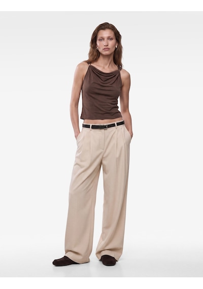 Koton Slim Fit Metal Aksesuarlı Drapeli Viskon Degaje Yaka Kolsuz Bluz Kahverengi 7wak10149ek Kahve