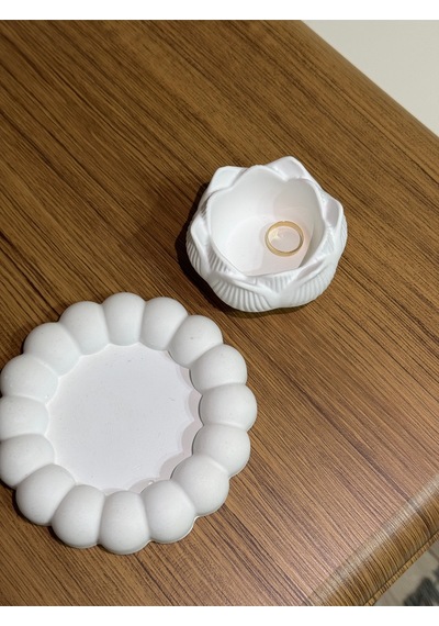 Bernami Mumluk Şamdanpinterest 2 Li Dekoratif Taş Tozu Lotus Çiçeği Ve Çiçek Tepsi Seti - Şık Ve Zarif Tasarım Diğer
