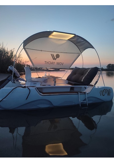 Vow Yacht Exclusive Elektrikli Mini Katamaran