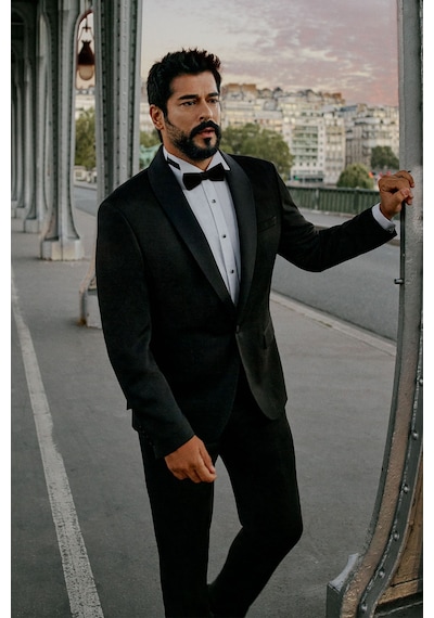 AC&Co / Altınyıldız Classics Slim Fit Dar Kesim Şal Yaka Armürlü Siyah Smokin Takım 001