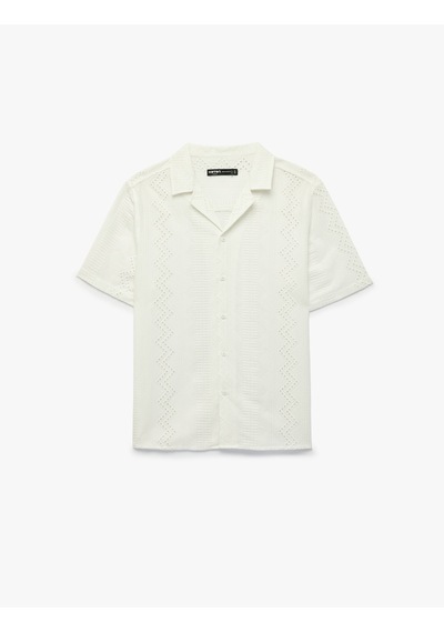 Koton Regular Fit Kısa Kollu Brodeli Devrik Yaka Gömlek Beyaz 6sam60008hw