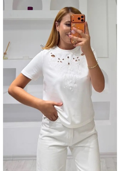Fiolin Soft Touch Modal Kumaş Nakışlı Lazer Kesim T-shirt Ekru