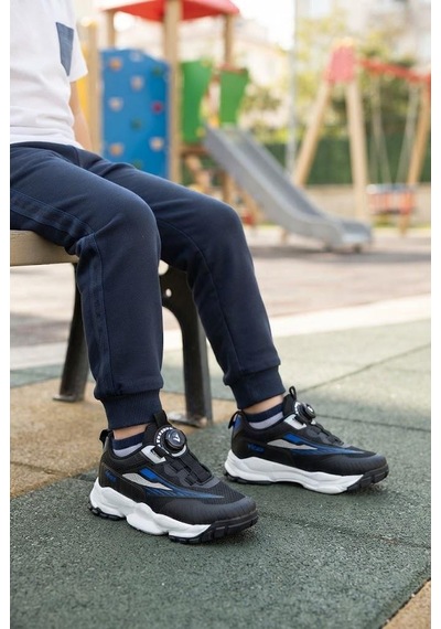 Vicco Tora Siyah Anatomik Akıllı Bağcıklı Sneaker Erkek Çocuk Ayakkabı 346.f26k.137