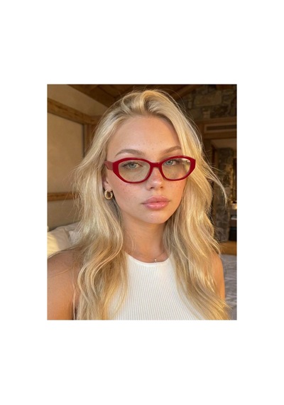 Stella Kırmızı Red Geometrik Cat Eye Kalın Saplı Mavi Işık Koruyucu Gözlük