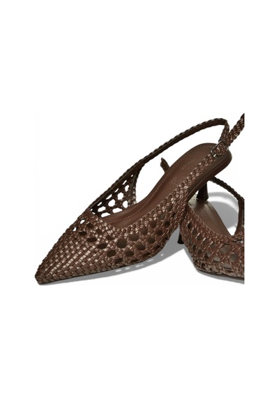 Fox Shoes Y820026509 Kahverengi Örgü Detaylı Alçak Topuklu Kadın Ayakkabı Kahverengi