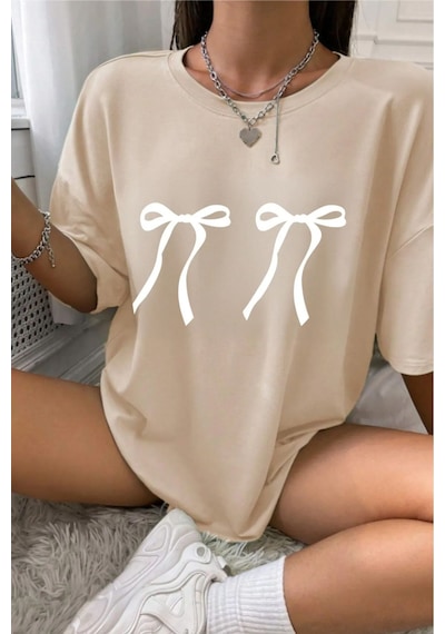 Kadın Çift Kurdele Baskılı Bisiklet Yaka Tshirt Bej