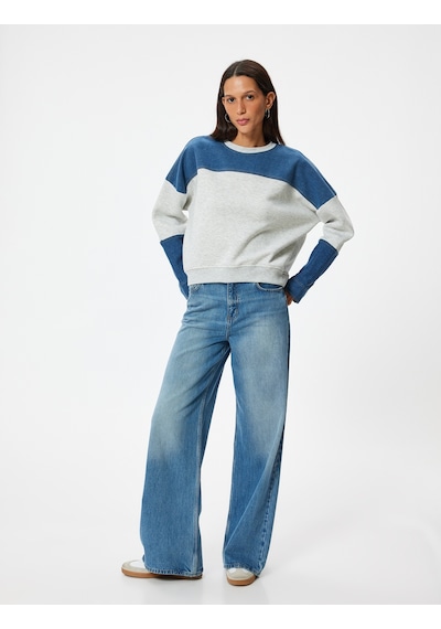 Koton Oversize Sweatshirt Renk Bloklu Bisiklet Yaka Fermuar Detaylı Şardonlu Kar Melanj 5wal10040ık Gri Melanj Koton Oversize Sweatshirt Renk Bloklu Bisiklet Yaka Fermuar Detaylı Şardonlu Kar Melanj 5wal10040ık Gri Melanj