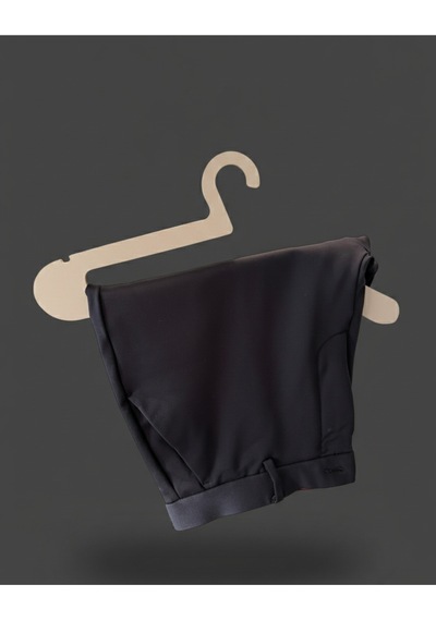 Minimalist Tasarım, Maksimum Düzen Modern Pantolon Askısı Ve Askı Gri Gri
