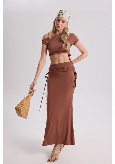 Mai Collection Mai Studios Co. Ivan Büzgülü Kahve Crop Etek Takım Kahve Mai Collection Mai Studios Co. Ivan Büzgülü Kahve Crop Etek Takım Kahve