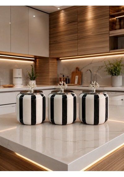Kahve Köşesi - 1.4 L Siyah Dik Çizgi Baharatlık Gümüş