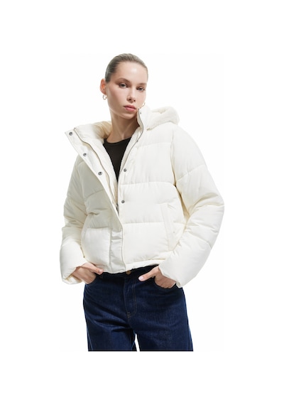 Koton Kapüşonlu Fermuarlı İçi Peluş Çıtçıt Düğmeli Cepli Şişme Mont Kırık Beyaz 6wal20054ıw Ekru Koton Kapüşonlu Fermuarlı İçi Peluş Çıtçıt Düğmeli Cepli Şişme Mont Kırık Beyaz 6wal20054ıw Ekru