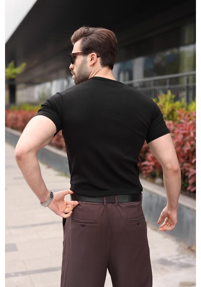 Madmext Siyah Yarım Düğmeli Slim Fit Erkek Tişört E7186