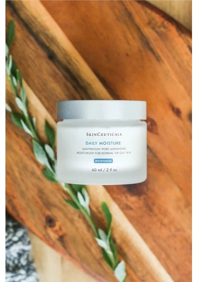 Normal Ya Da Yağlı Ciltler İçin Özel Olarak Geliştirilen Daily Moisture Nemlendirici Krem 50ml