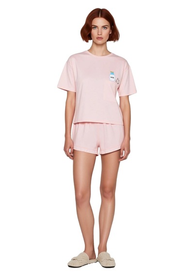 Ersefa Kadın Süt Şişesi Baskılı Şortlu Pijama Takımı Fonksiyonel Dayanık Pembe Ersefa Kadın Süt Şişesi Baskılı Şortlu Pijama Takımı Fonksiyonel Dayanık Pembe