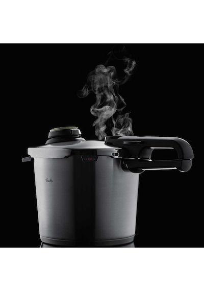 Fissler Vitavit Premium 4.5 Litre + 2 Haşlama Aparatı + Tarif Kitabı