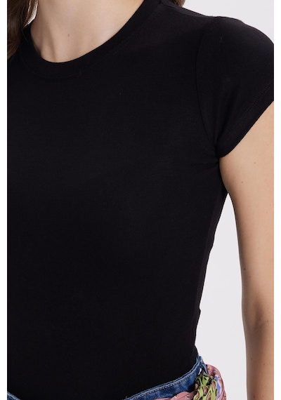 Tudors Kadın Slim Fit Dar Kesim Bisiklet Yaka Viskon Kumaş Ultra Soft Siyah Tişört-34854 Siyah