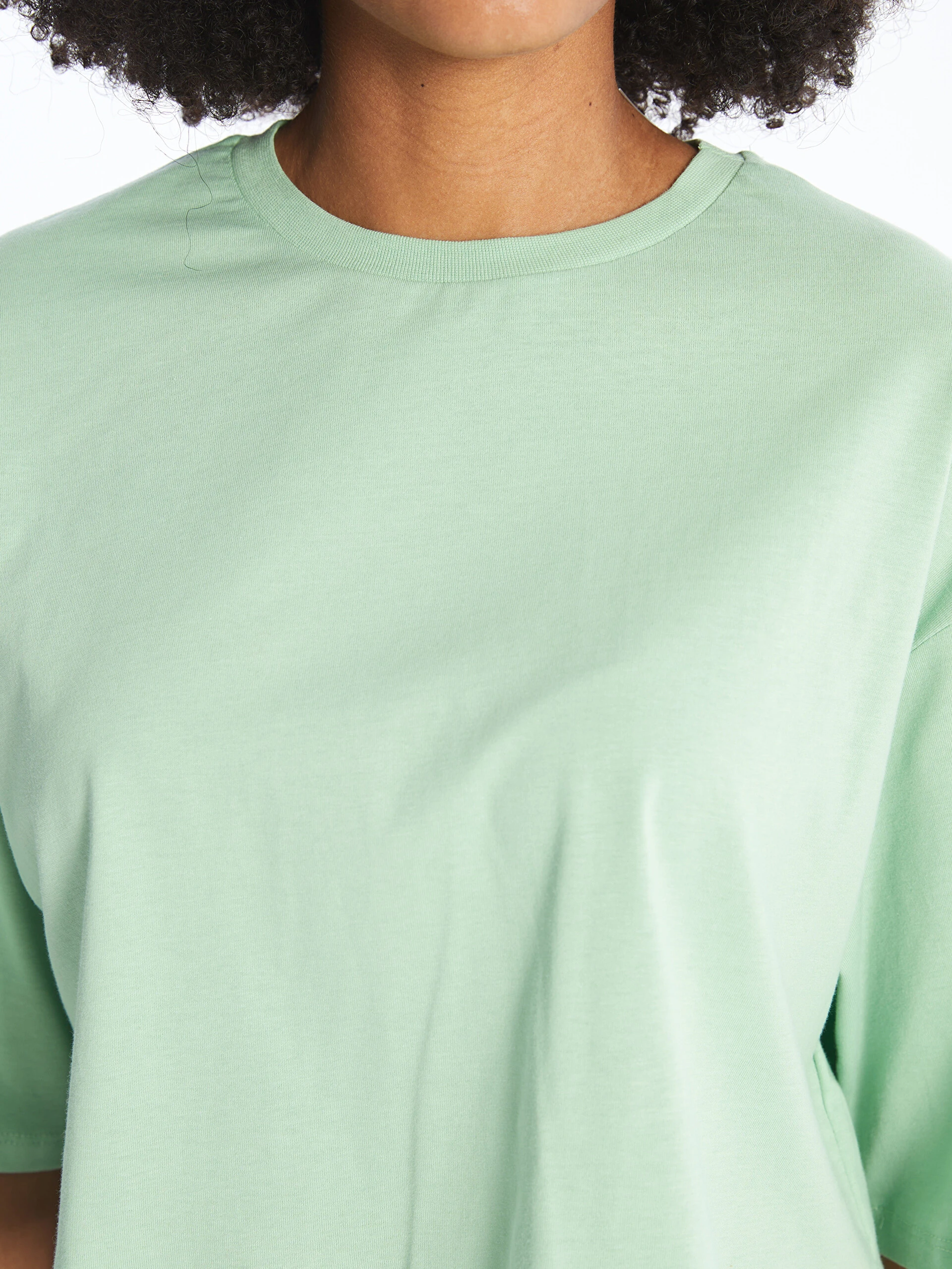 Lc Waikiki Xsıde Actıve Yeşil Bisiklet Yaka Oversize Kadın Spor Tişört