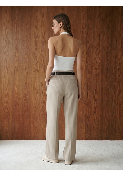 Dilvin 72682 Kemerli Pileli Pantolon-bej