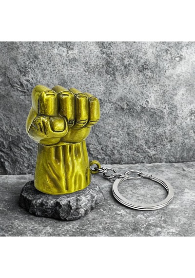 Metal Yumruk Anahtarlık Dayanıklı Şık Tasarım Anahtar Süsü 5.5x3.5 Cm Altın